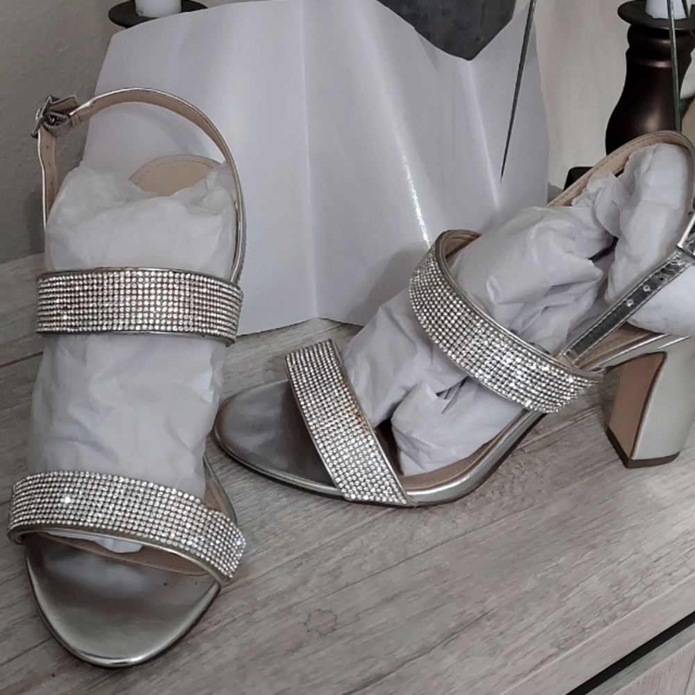 Nina silver heels with rhinestones